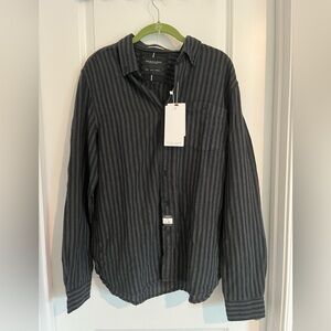 NWT Men's Large Black Gray Stripe Long Sleeve Flannel Button Down